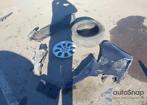 2021 Toyota Corolla Le z USA, uszkodzony, nr VIN JTDEPMAEXMJ168960